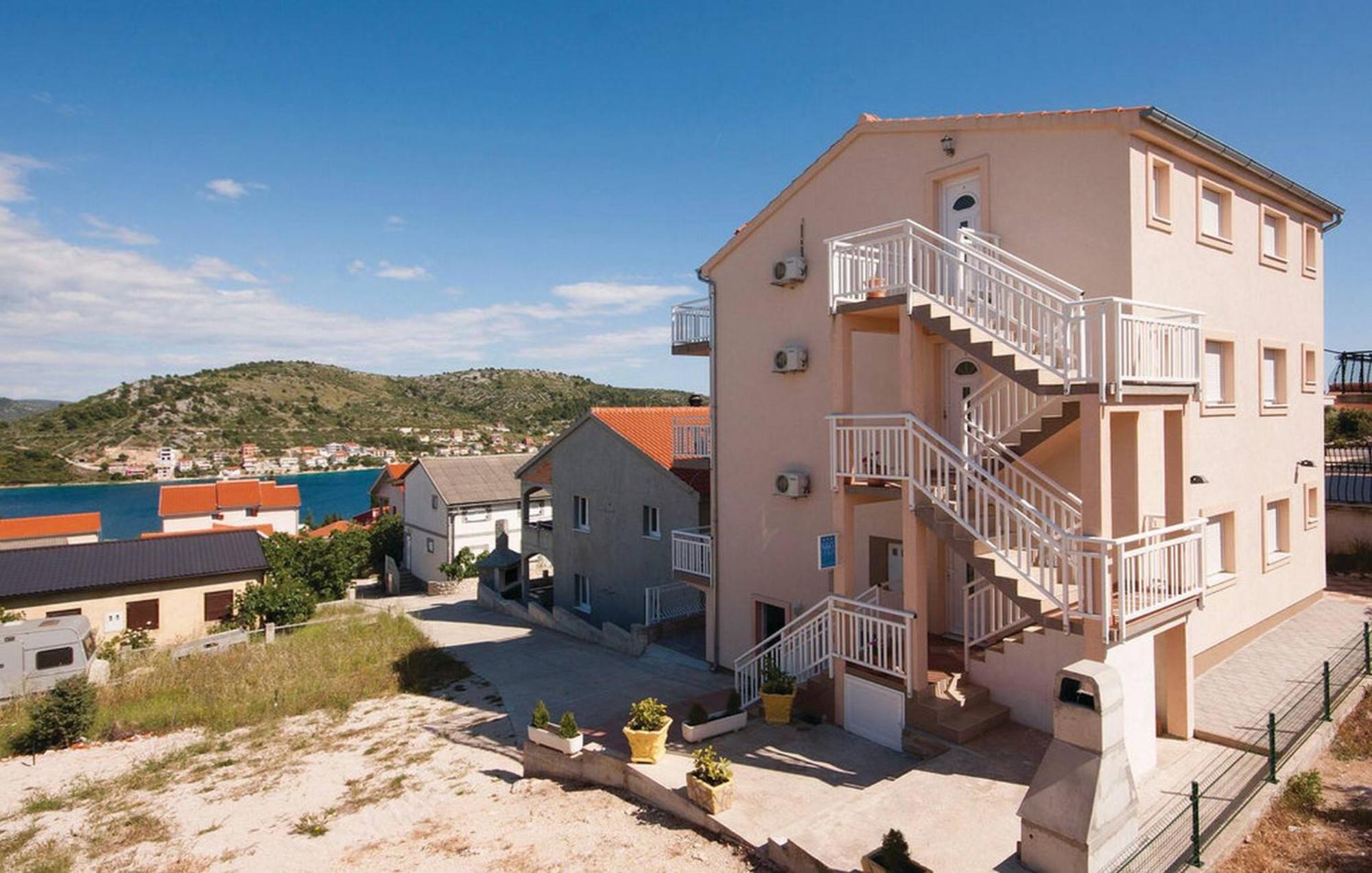 S&G Leko Apartmani Rogoznica Dış mekan fotoğraf